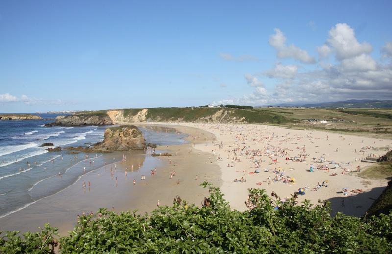 Hotel Y Apartamentos Penarronda Playa Castropol Exterior photo